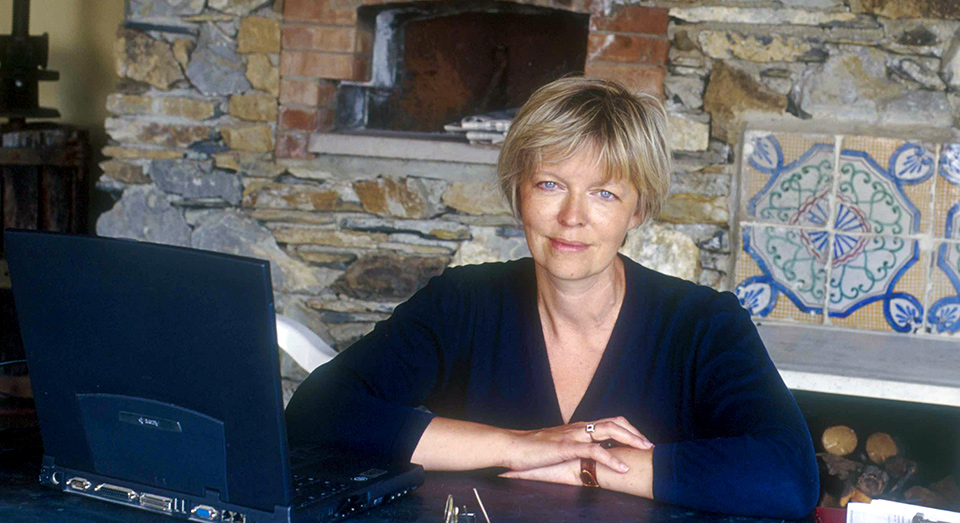 kostioukovitch-elena-bs.jpg